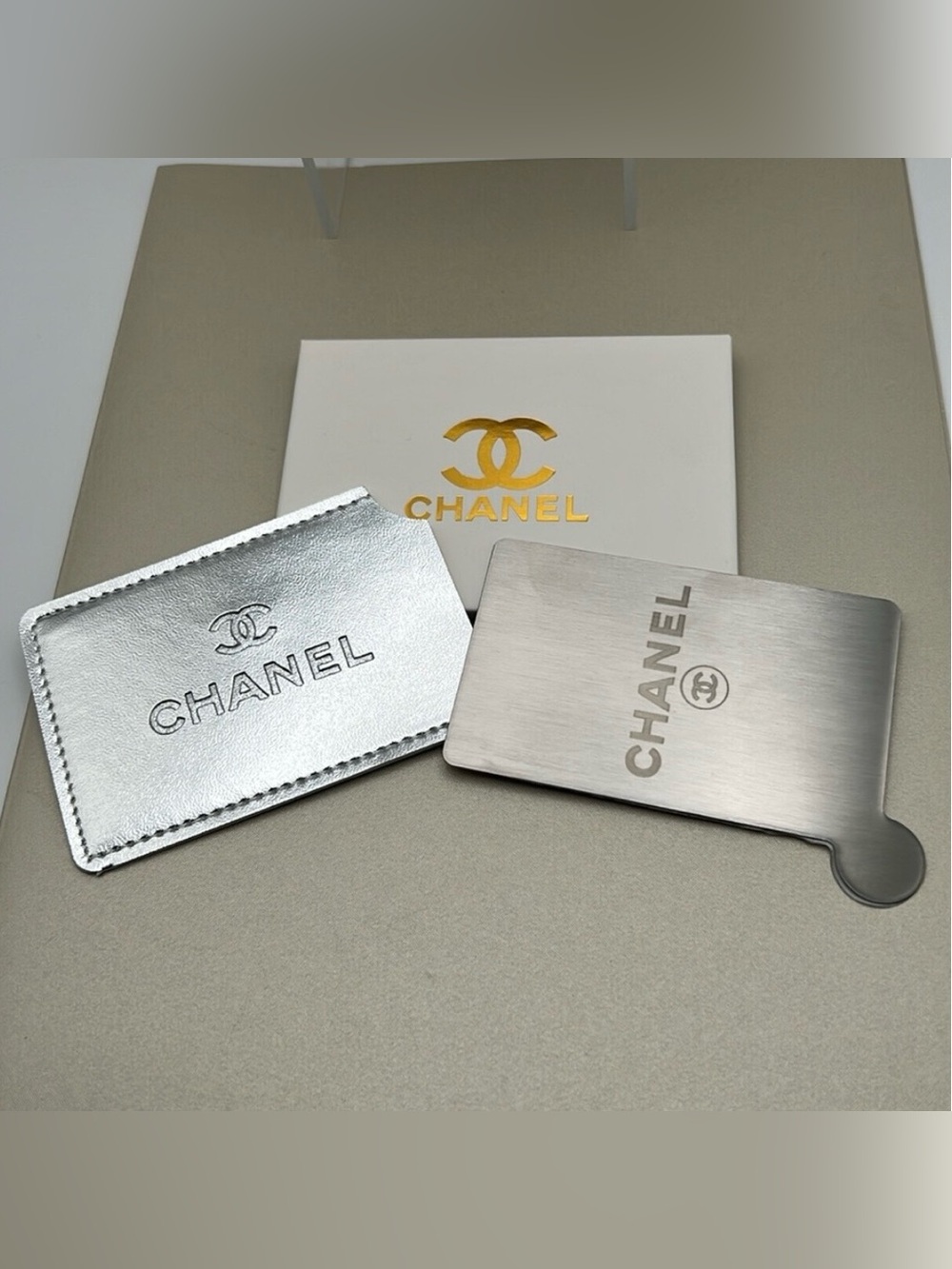 NIB Metallic Silver Card Holder and Mirror with Iconic Logo 🔥